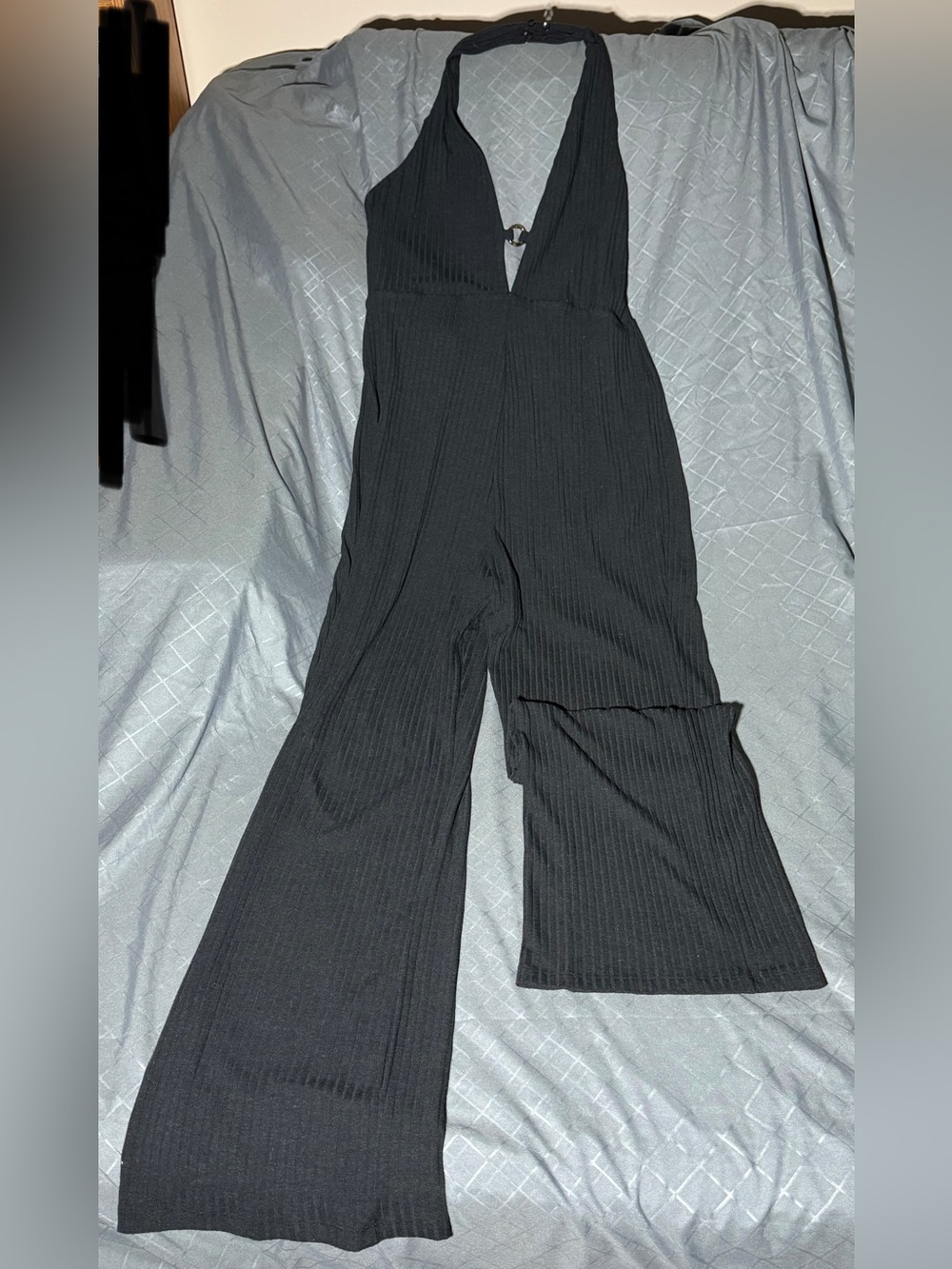 VENUS Black Ribbed Halter V-Neck Wide-Leg Jumpsuit